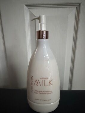 Supersized JOSIE MARAN Argan Milk Serum Bottle - Peppermint Bark. 20fl oz